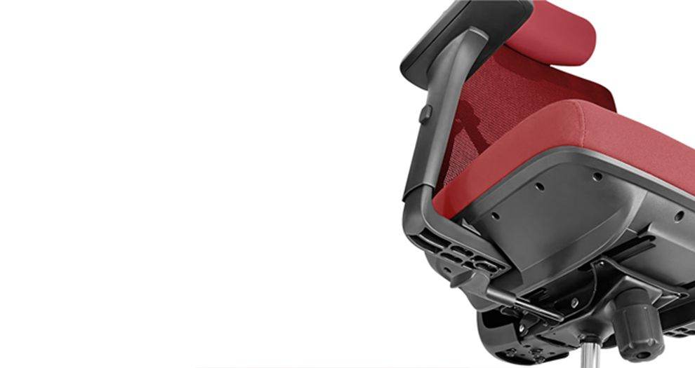 3-Lock Synchro-Tilt Recline, Up to 125°